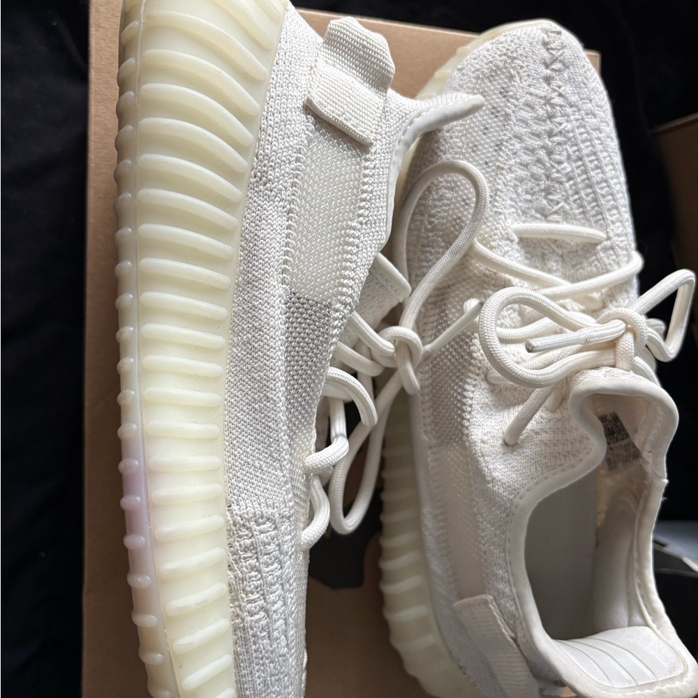 Adidas Yeezy Boost 350 V2 Bone Sneakers